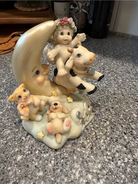 'Hey Diddle, Diddle' the Cat & the Fiddle... 5" Dreamsicles 1997 Nursery Rhymes